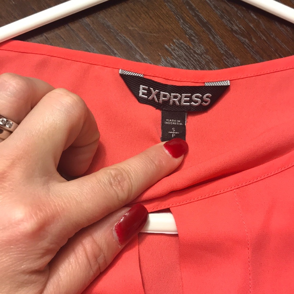 Express Top - Picture 3 of 4